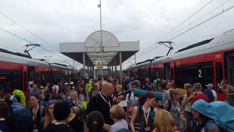 Z Łodzi do Krakowa. Pielgrzymi wyruszyli na Światowe Dni Młodzieży 2 27019 895f8e40b3fee7ed8f5efd1ae07b62a4