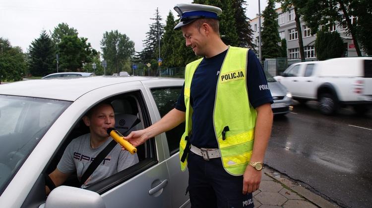 Trzeźwe poranki w Radomsku. Rusza nowa akcja 1 27224 cc3a692d85438d02c42d17bccb293840