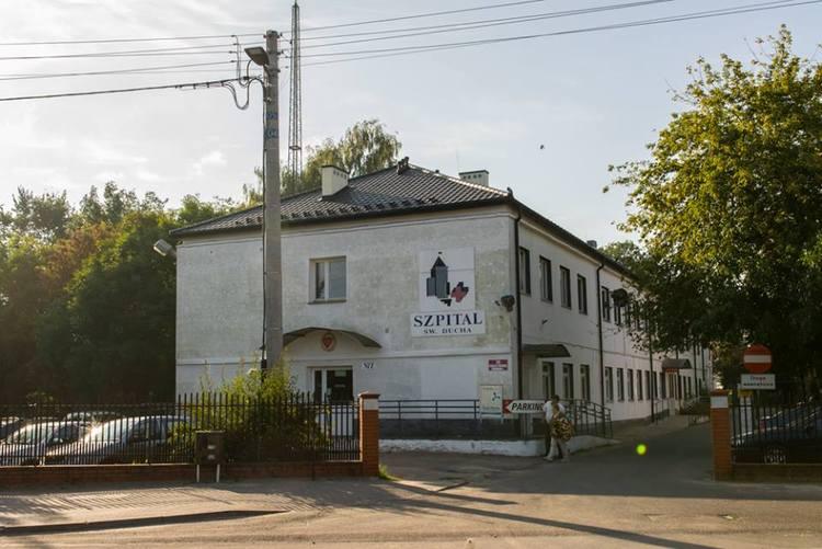 Pikieta przed szpitalem w Rawie Mazowieckiej. W obronie praw pracowniczych 1 27674 97b53e6167521023288a5c9aec3c43fe