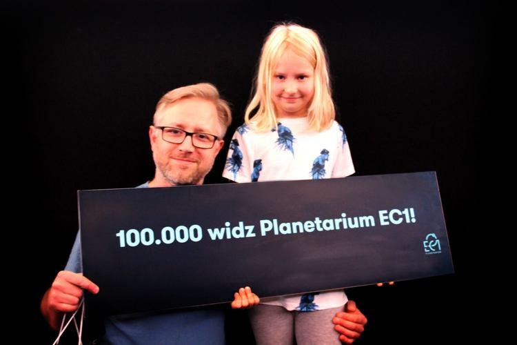 Stutysięczne odwiedziny w łódzkim Planetarium EC1 1 27781 3a178a83921b24082b79a86e2514cc8a