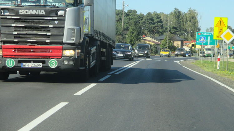 Droga przez mękę. Tłoczno na krajowej dwunastce 1 28483 e494934bcc1a12646810cd41b7b88e1f