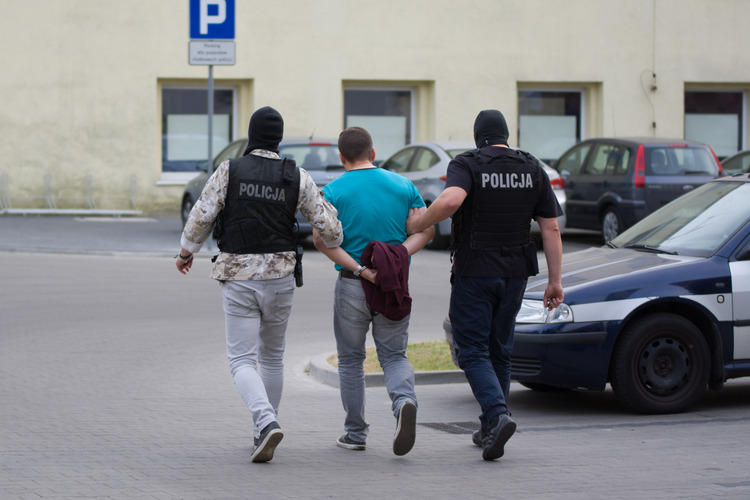 Umówił się na seks z nieletnią. Zarzuty dla 33-latka 1 28985 abb90f61a898ddb66aacfbcd5c76fc8e