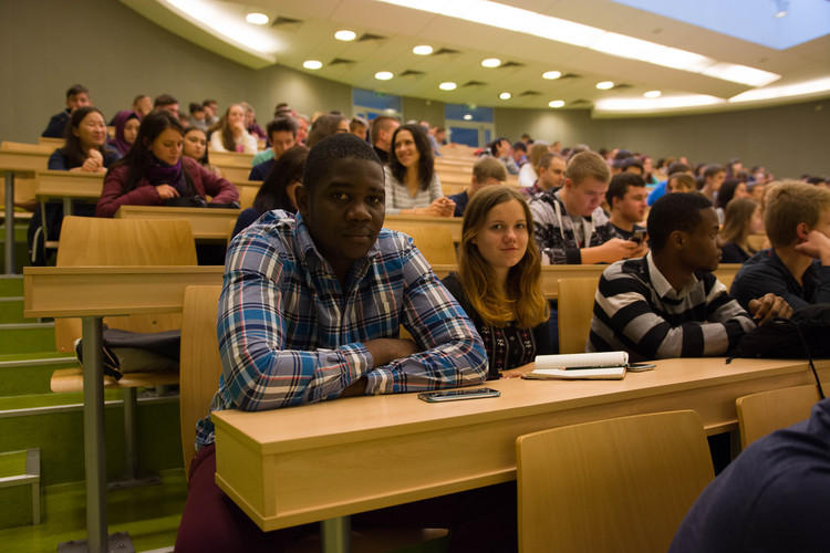 Zagraniczni studenci rozpoczynają naukę w Łodzi 1 29123 511c868f3b42cfc8d8faa8a27b8dd86a