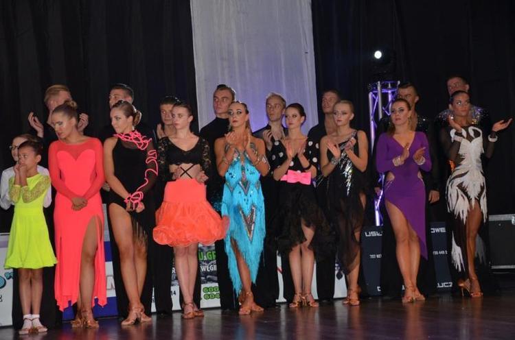 Taneczne show w Wieruszowie 1 29142 91df8f018c5f3b96f2683a409b05eb83