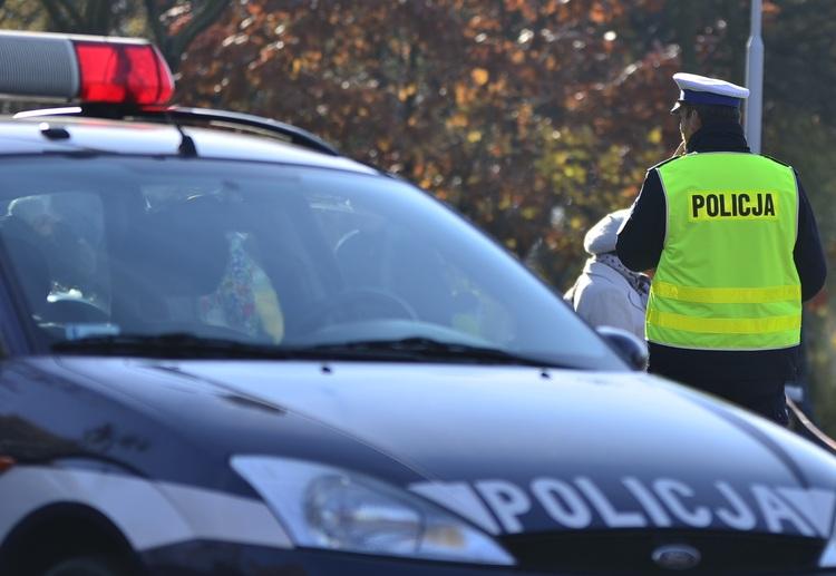 Akcja "Znicz" w Łódzkiem. Wypadki, ranni i pijani kierowcy 1 29794 4c8b3bccd855b4f5dc8a7e7dacd3ec34