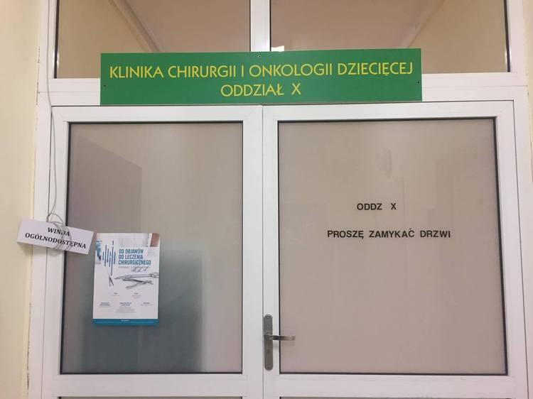 Dwumiesięczny chłopiec z obrażeniami ciała. Lekarz: "Mało prawdopodobne, że to był wypadek" 1 30009 9ae6316725bc5d5c3de6ada44843e852