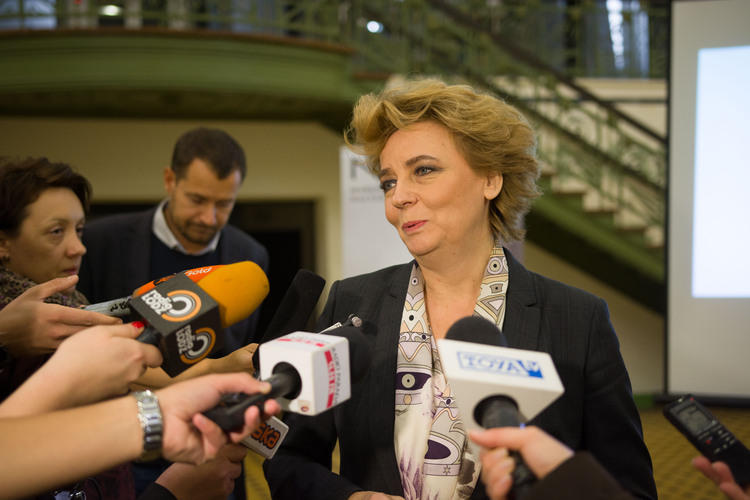 Hanna Zdanowska na półmetku drugiej kadencji. Debata radiowo - telewizyjna 1 30353 33ad84b1c2b6cc5e266a2c7deea3fb86
