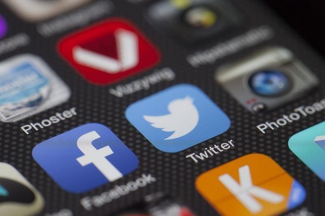 Dowód przez telefon. Ministerstwo Cyfryzacji zaprojektowało mDokument 1 30483 b7a8b19244eb0b1cad68bc6b15606225