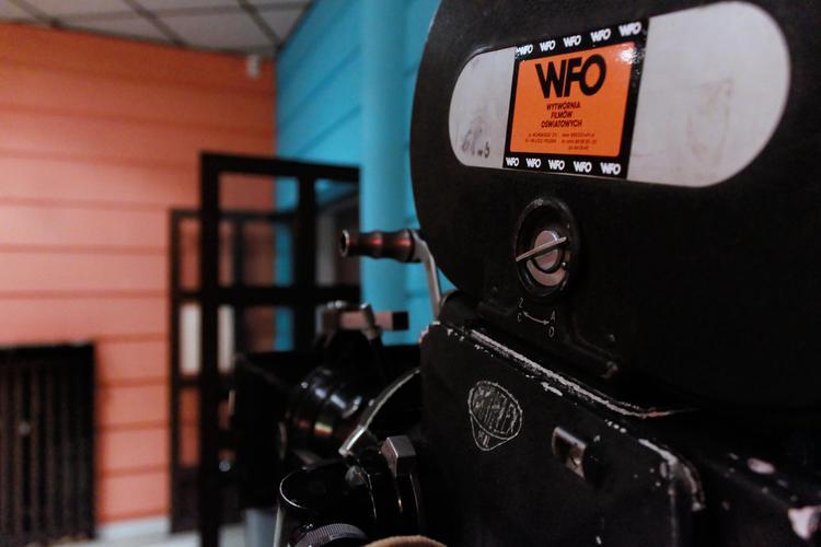 Odkrywamy Oświatówkę. Filmowa podróż do czasów PRL-u 1 30758 7c36967f61bf356dd24aee69df32f0b0