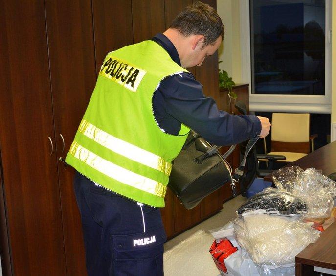Podróbki za 800 tysięcy złotych w rękach policji 1 31026 b0f35b958386bf59f7d3040b81006b5d