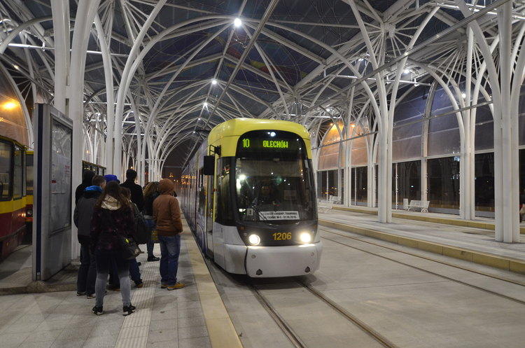 13 siedzeń mniej. Cięcia w Cityrunnerach 1 32542 a48ed82ad0892733cd3371480e7f4ebe