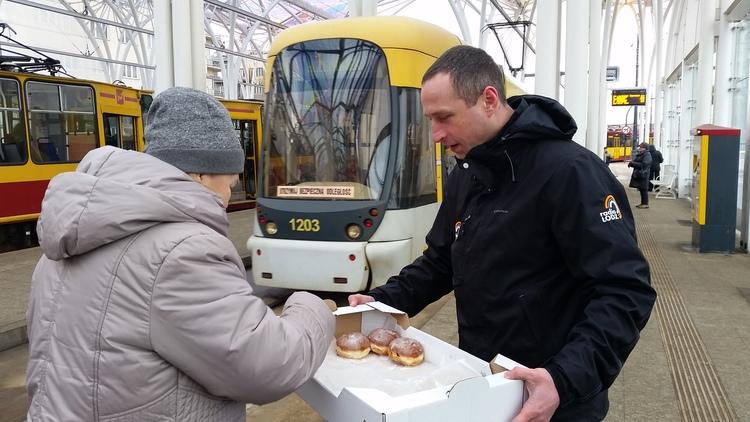 Zjedz pączka od Radia Łódź 11 33097 3d1e19ec24033b1ef1dd1efcf28e645a