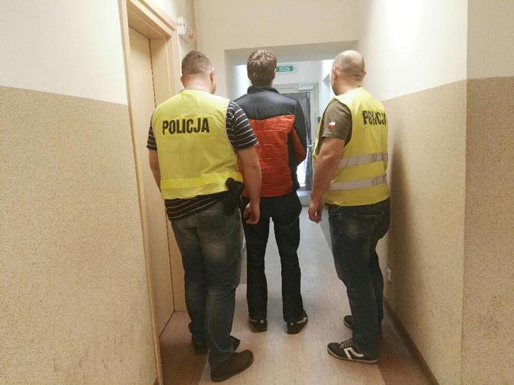 Kradł paliwo na łódzkich stacjach 1 33594 80b6a67b2b702696ae7c287a505e0ffd