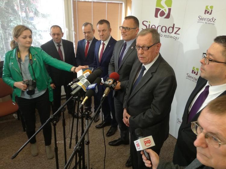 Minister Szyszko w Sieradzu: "Tu powstanie geotermia" 1 33806 83cac485f58b947b2f2e5597bba8a66c