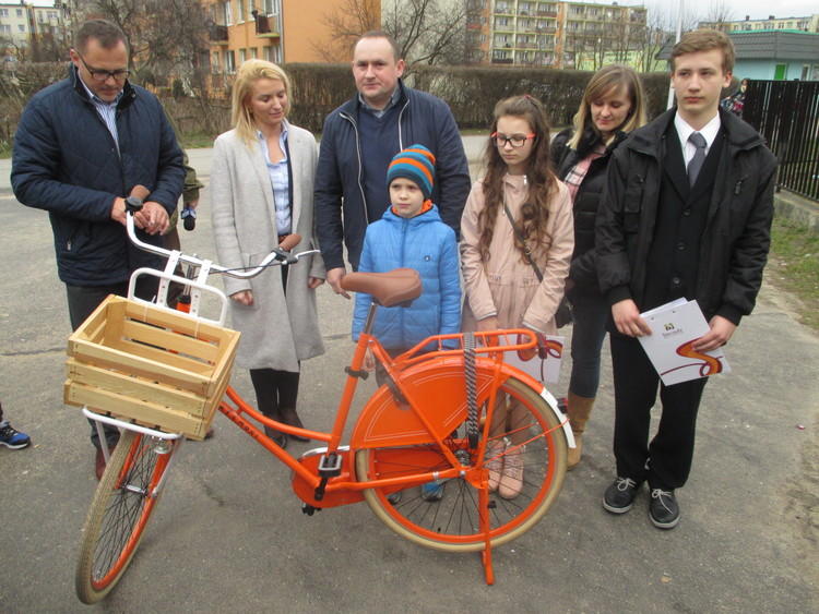 Jednodniowi prezydenci Sieradza i ich wkład w rozwój turystyki rowerowej w mieście 1 33967 9d17839c1d13871950315d5c0ecbb9a6