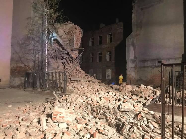 Zawalona kamienica przy Wólczańskiej. Miesiące zaniedbań? 1 34429 d5efceed0af5accd53287ef5df806136