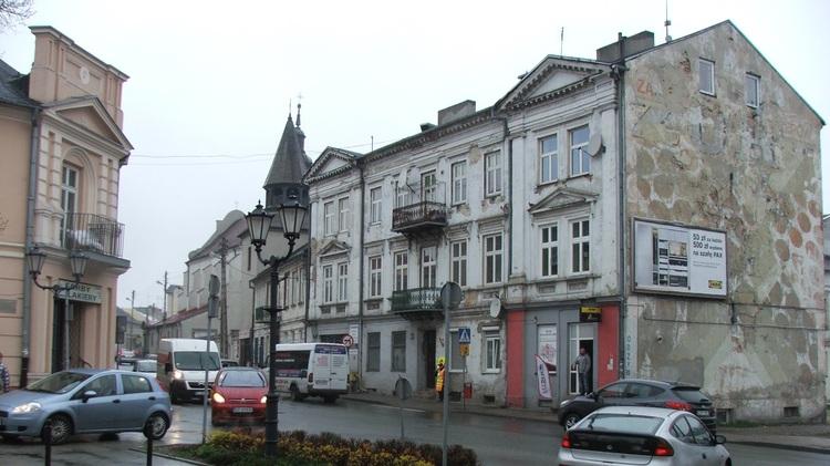 Renowacja zabytkowej kamienicy 1 34492 40d0eb69ca9363756efe78010197c87c