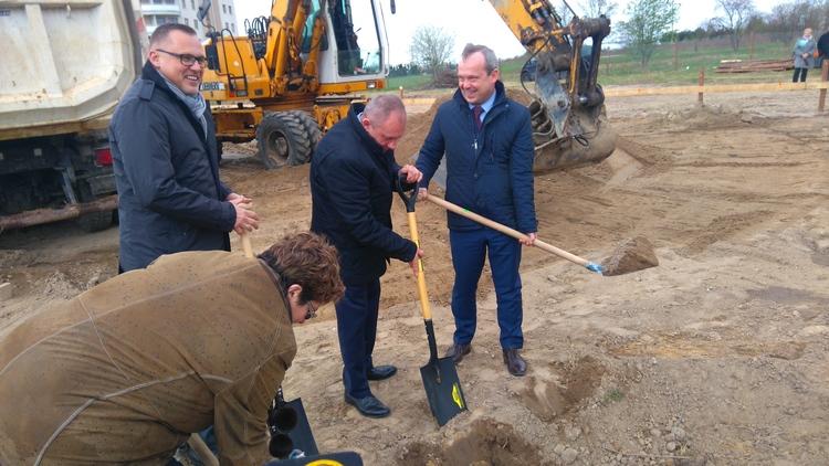 Ruszyła budowa mieszkań na wynajem w Sieradzu 2 34588 5d19ffe6652e7961b0d0323e79b35cd3