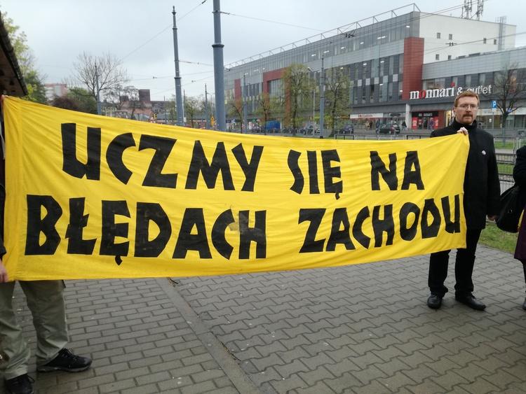 Wspólnie przeciw likwidacji tramwajowych linii podmiejskich 2 35049 9a68ef98be66bc966bd433466d0df057