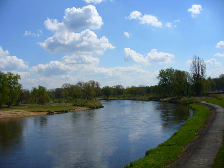 Ryzyko powodzi maleje, ale dochodzi do podtopień 1 35165 1a3ec9ab237f5b2dfa9701e53eecd713