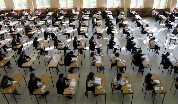 Matura 2017. Matematyka na poziomie rozszerzonym i łacina 2 35365 5fcc23fa9860fd88352a036509f63b57