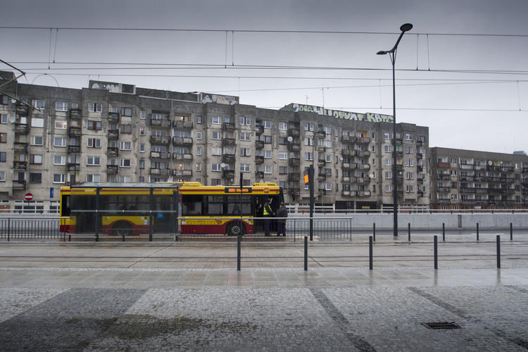 Bez świateł przy Dworcu Łódź Fabryczna 1 35532 996939ddadc84d982c07fe98eaf86530
