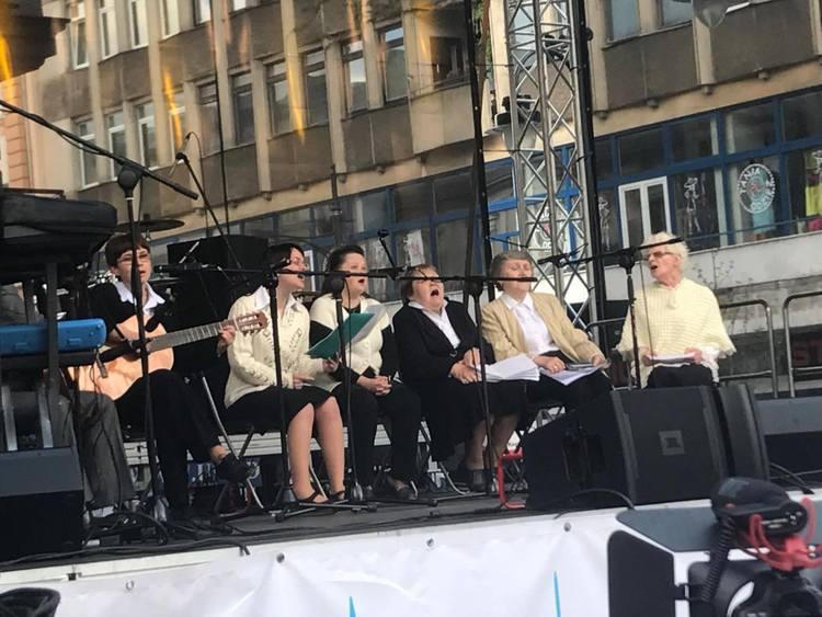 Wtorek, 16 maja 3 35544 aa5cbf1569476baa7c55470e033f09b1
