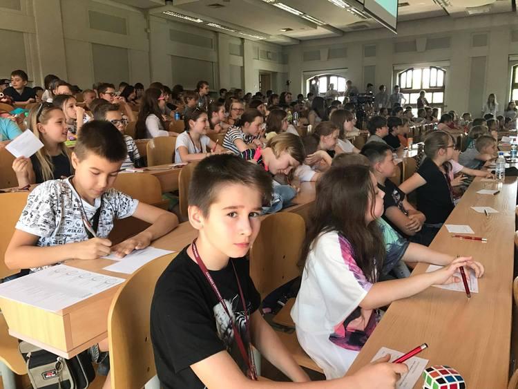 To była nauka i zabawa w jednym. Koniec zajęć Łódzkiego Uniwersytetu Dziecięcego 1 35682 09c05cec754c0780b9ad21a200e38e6f