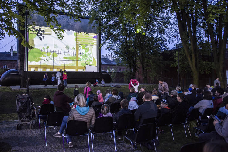 Piątek, 26 maja 2 35829 65b5bd28052d8c01af48883fb52d2802