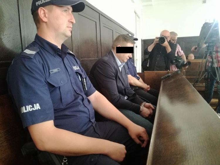 8 lat więzienia za kradzież 8 milionów. Wyrok w sprawie "skoku stulecia" 3 37150 c50f0ff886c895c12d2da2d364844e6f
