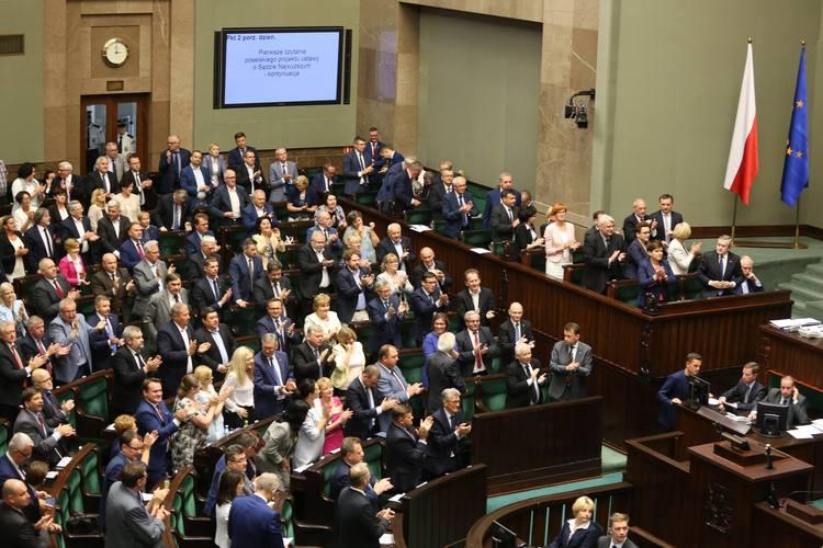 Sejm uchwalił ustawę o Sądzie Najwyższym autorstwa PiS 1 37297 98d99bb29c69b3cf934f7a8d3c896f0a