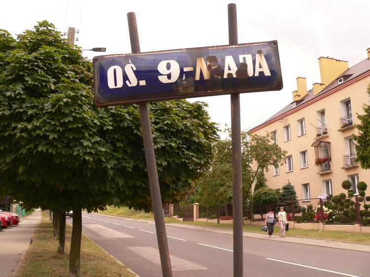 Ustawa dekomunizacyjna. Jaką nazwę będzie nosiło osiedle w Rawie? 1 37771 4091d21a686b3602e5123917797b526c