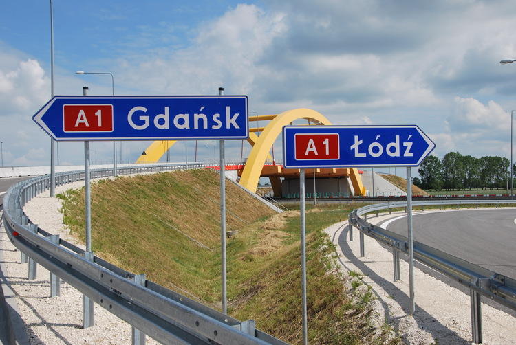 Po bójce kibiców na A1 odwołano zastępcę Komendanta Wojewódzkiej Policji w Łodzi 1 37778 704df18261f9a91f998e9039b63fa377