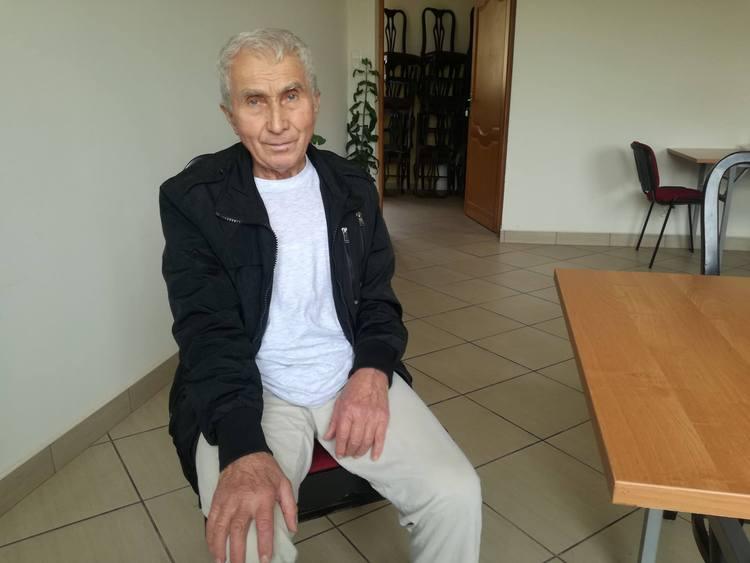 Mieszka w piwnicy, bo nie może porozumieć się z żoną 1 38329 aa815e0ef555b5a43a47e7d544f3c49c