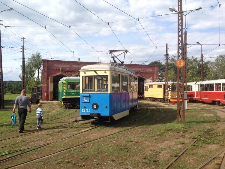 Powrót do przeszłości komunikacyjnej w Zajezdni Brus 1 38599 8177cd4d78dee5efcf96e80d81126532