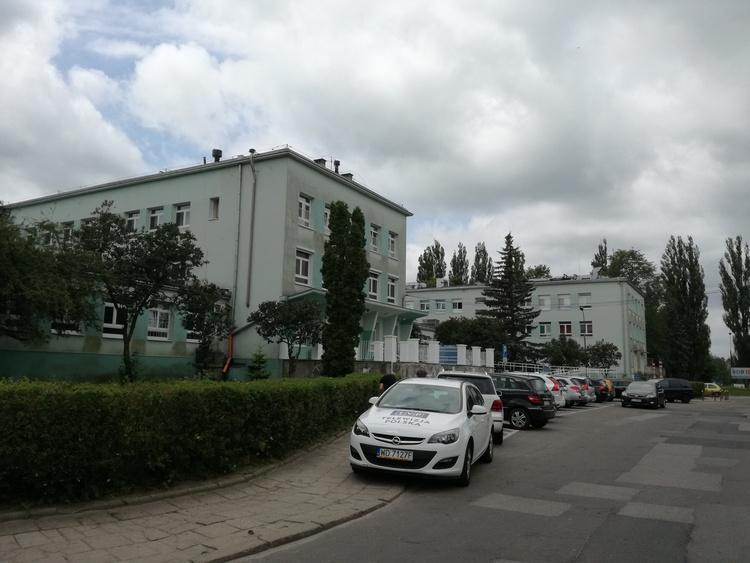 Lekarze w Zgierzu nie chcą pracować nocami i w święta. "To się w tym mieście nie opłaca" 1 39327 82bb94cba9e4ab17770a2a37b95d6cb6