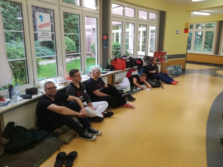 Drugi dzień głodówki łódzkich lekarzy rezydentów 1 39405 cd15412087fd71601eef8c36f9d3087d