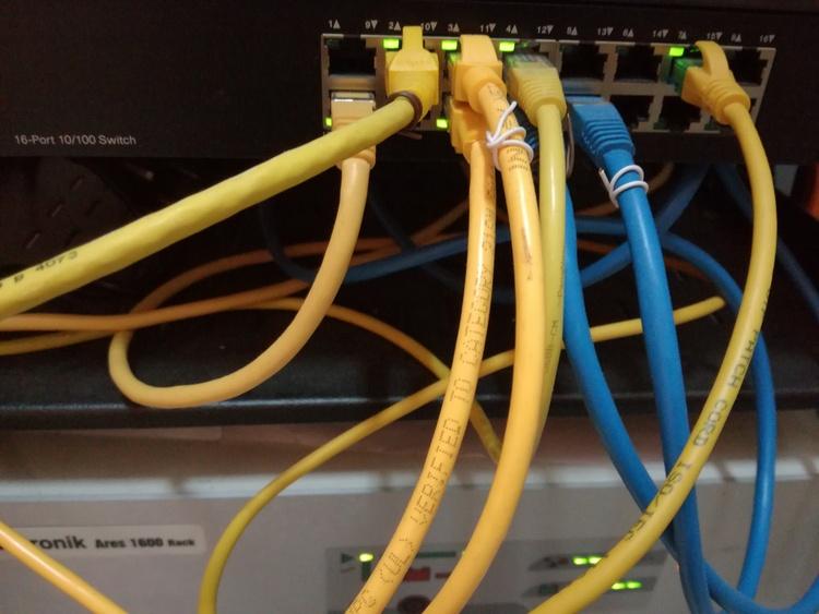 Dziury w zasięgu internetowym w powiecie sieradzkim zostaną załatane 1 39859 d6bdb8c441870474d2e86e242955997e