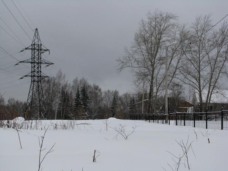Linie energetyczne zrywają się pod naporem mokrego śniegu 1 40405 cbe103e763015de075657327c42275e6