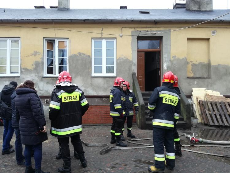 Ewakuacja mieszkańców na Starym Mieście w Sieradzu 1 40970 f75dfa3d9d0e2dfd0fe9d44f75fa72f0