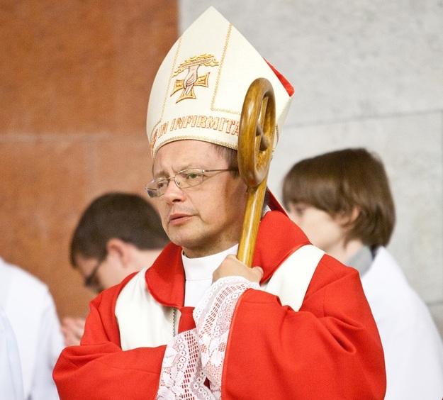 Świąteczne życzenia od Arcybiskupa Grzegorza Rysia 1 41008 ce3cf6672a1a07435cfca09f3a513ea7