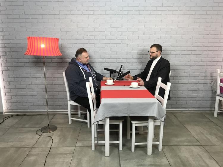 Zrozumieć Święta. Ksiądz Arkadiusz Lechowski o Wigilii Bożego Narodzenia 1 41011 333a8467f5b4ca7be778db5f49db90b5