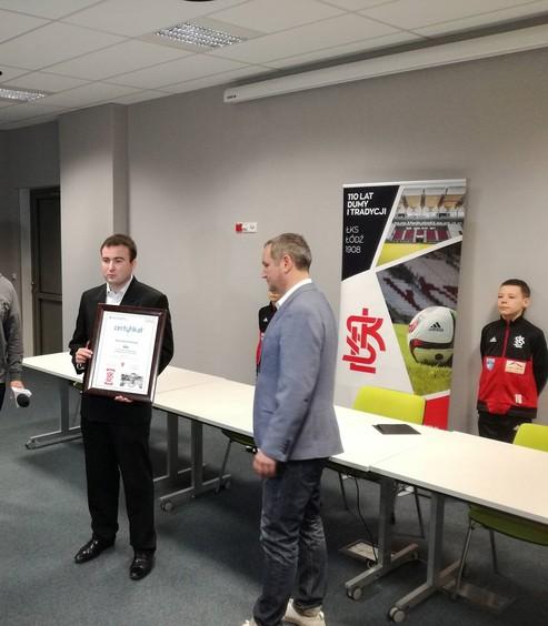 Książka z okazji jubileuszu Łódzkiego Klubu Sportowego 1 41110 35b15abf89c1982952f96f09e74610e4