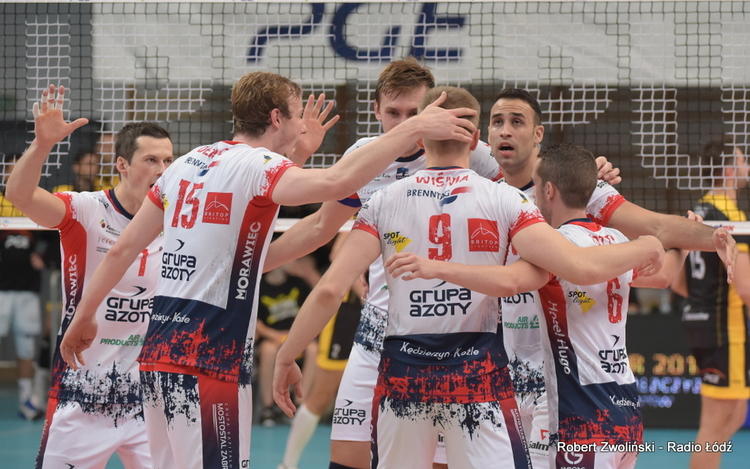 PGE Skra przegrywa. ZAKSA wciąż niepokonana 4 41126 6ebbf62e55ba012e365d8a8383e5ad94