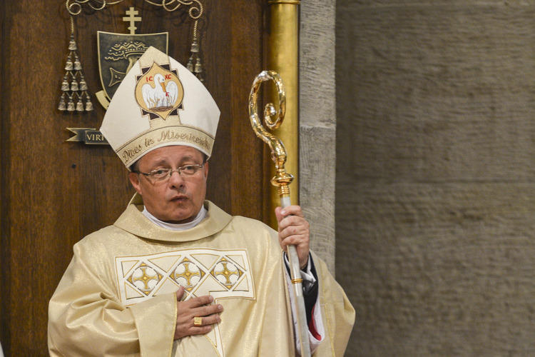 Historyczny gest abp. Grzegorza Rysia. Metropolita łódzki solidaryzuje się z ewangelikami 1 41213 76fab9c6d0851d36ce3116a33ecbc269