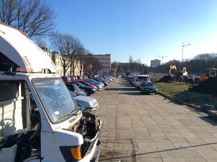 Plac im. Lecha Kaczyńskiego czy Zwycięstwa w wojnie polsko-bolszewickiej? Nadzwyczajna sesja RM 1 41240 7d4fd4b518e7ea79806792d820258d6a