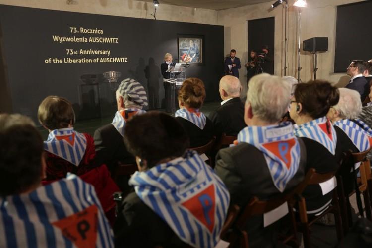 Polityczne spory i historyczne symbole. "Obozy zagłady" w przestrzeni publicznej 1 41811 ba30b5d768f54611756fdad66d73dffb