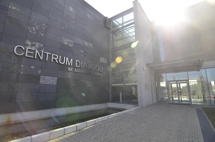 Ferie w łódzkim Centrum Dialogu - gra edukacyjna "Tajemnice Alte Szil" 1 41945 7cee21105f8501fc585f8bc1fa87358c