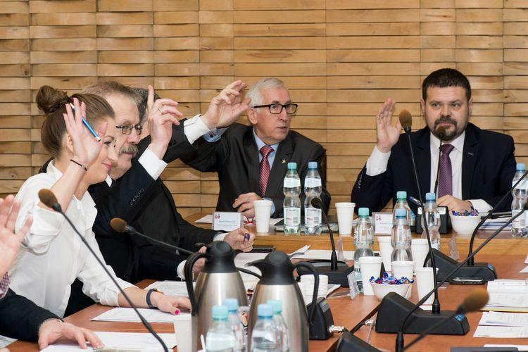 RIO uchyliła skargę prezydenta Zduńskiej Woli. Co dalej z budżetem miasta? 1 41976 9509133aa3fbac50902eea55bee10e4b