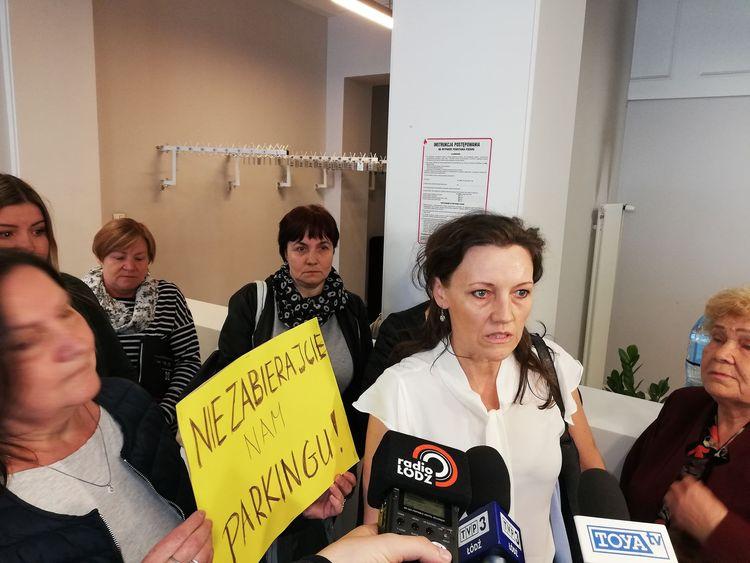 Mieszkańcy ulicy Łagiewnickiej nie chcą likwidacji parkingu 1 43895 ccc0f55ea63fb5d44ad0aee67161ecfe